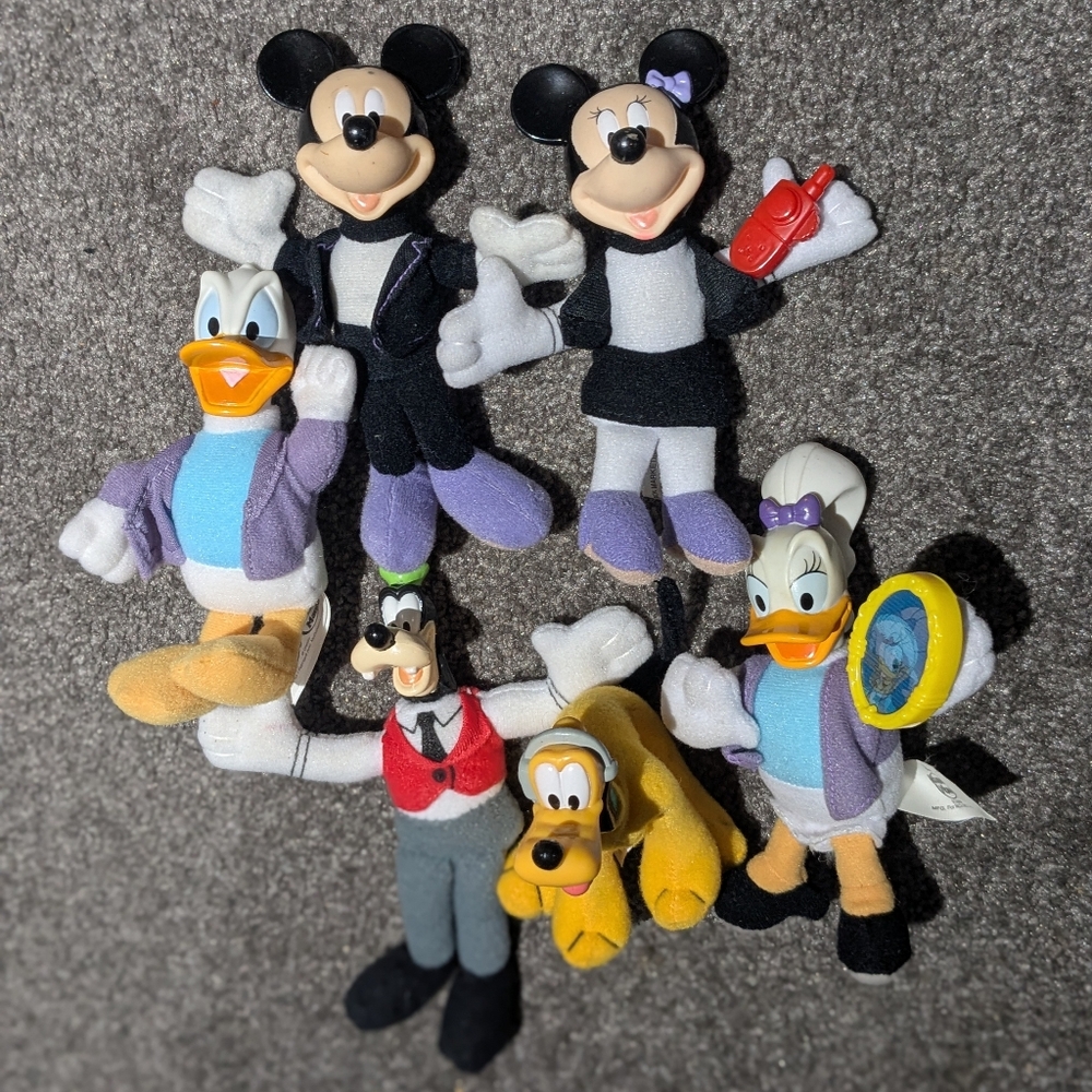Disney's House of Mouse McDs Toys Goofy, Pluto, Donald, Daisy, Minnie & Mickey